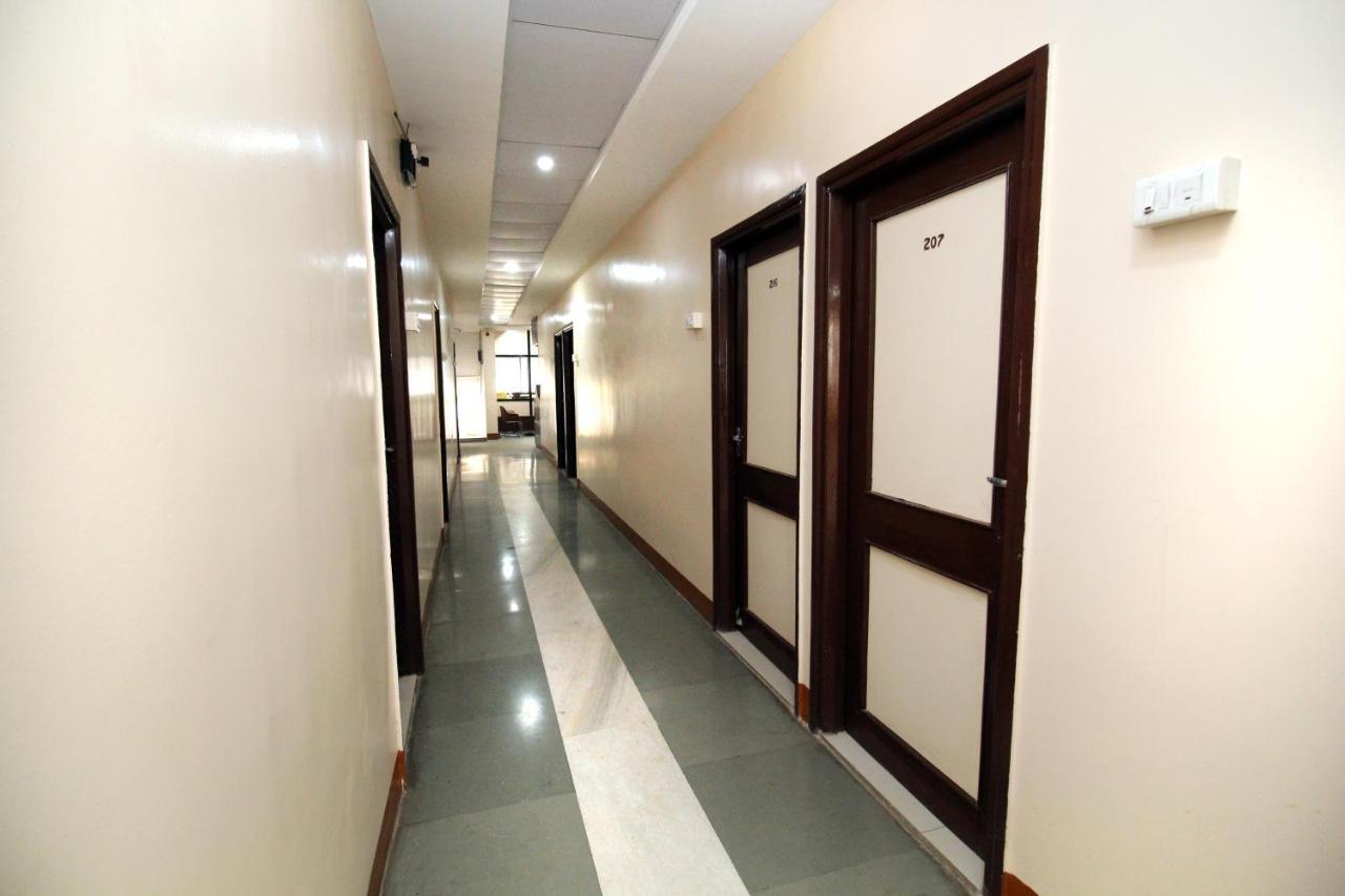 Hotel Gomatgiri Aurangabad  Eksteriør billede